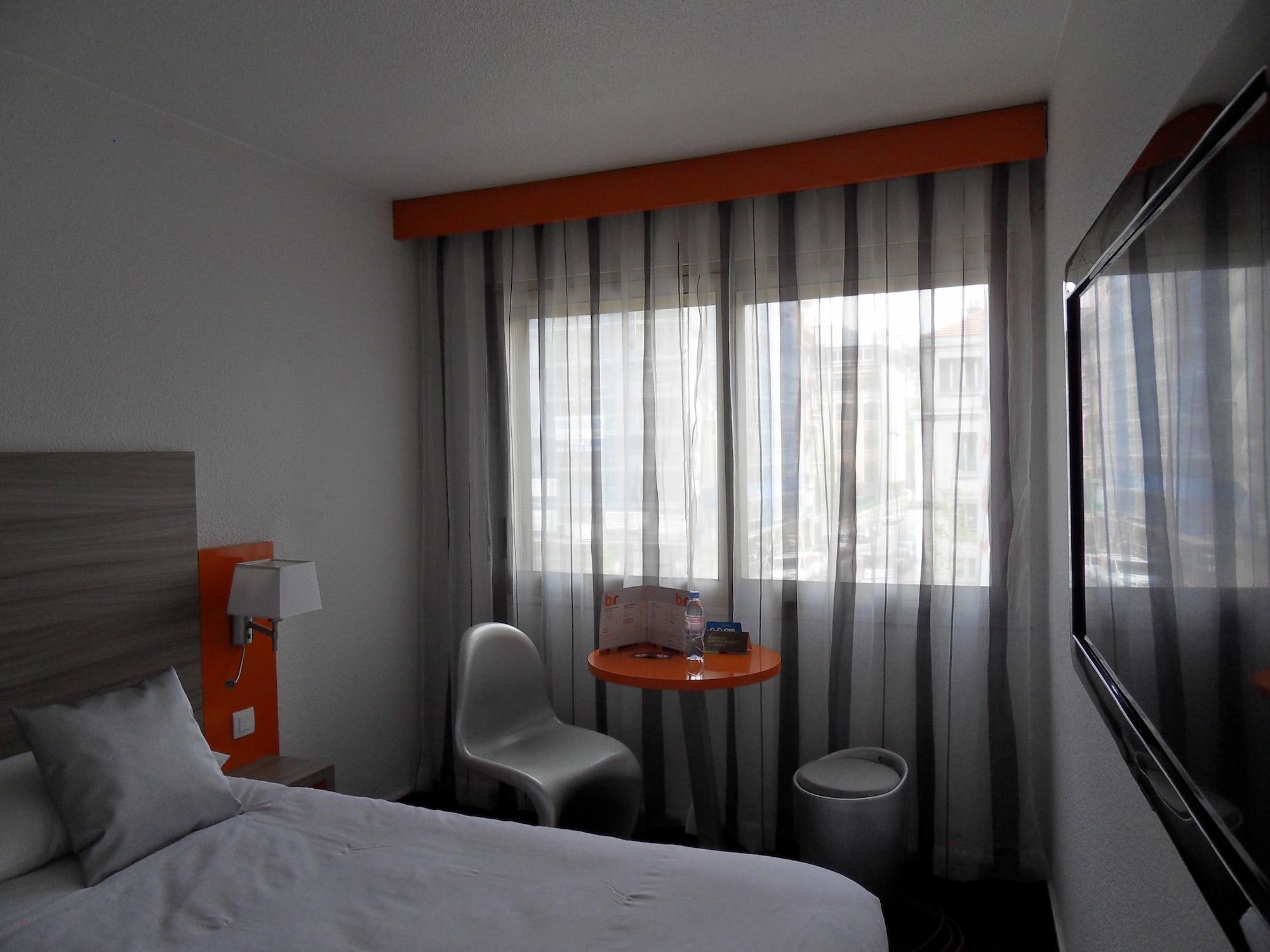 Отель Ibis Styles Grenoble Centre Gare Экстерьер фото