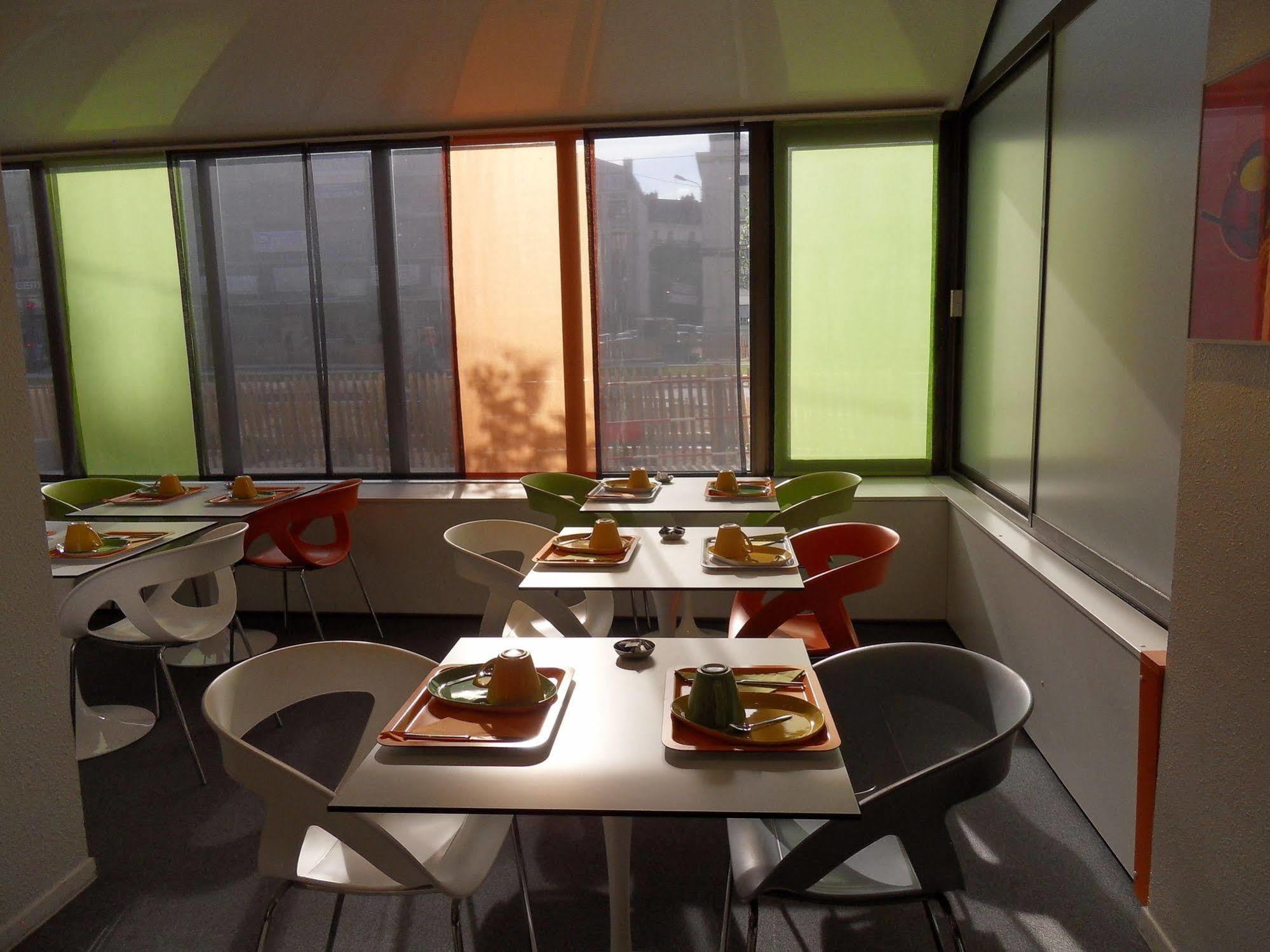 Отель Ibis Styles Grenoble Centre Gare Экстерьер фото