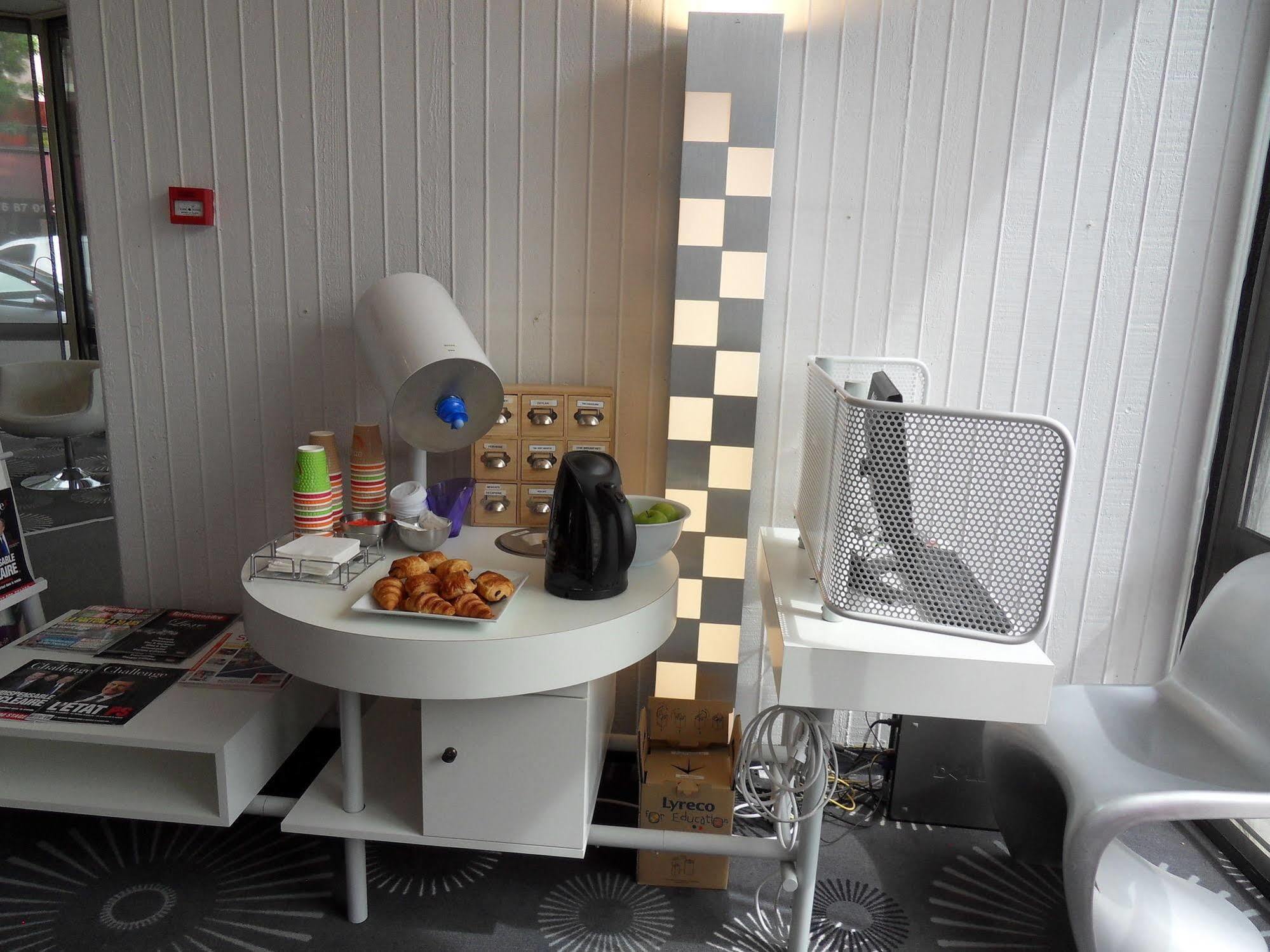 Отель Ibis Styles Grenoble Centre Gare Экстерьер фото